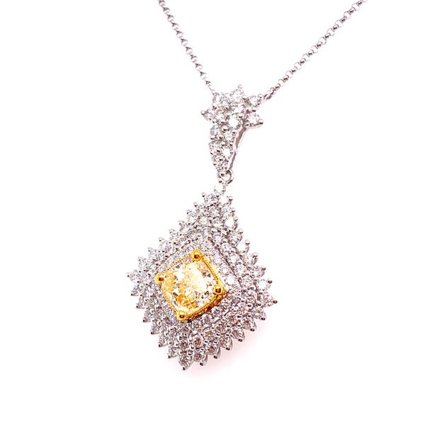 Necklace Elegance The perfect combination of sophistication and sparkle. Brax Jewelers Newport Beach, CA